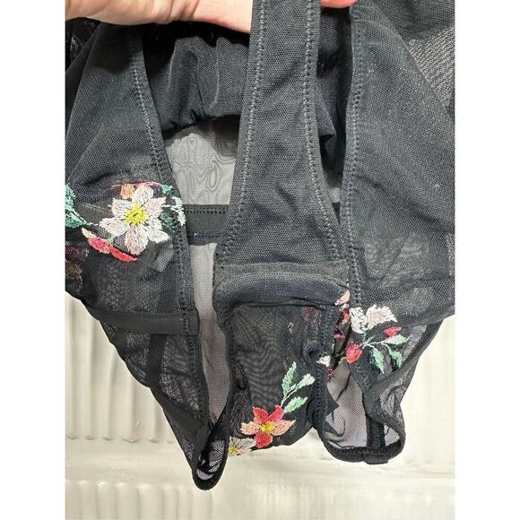 NWT I.N.C. International Concepts Women's Floral Lace Lingerie Bodysuit - Medium - Picture 5 of 12